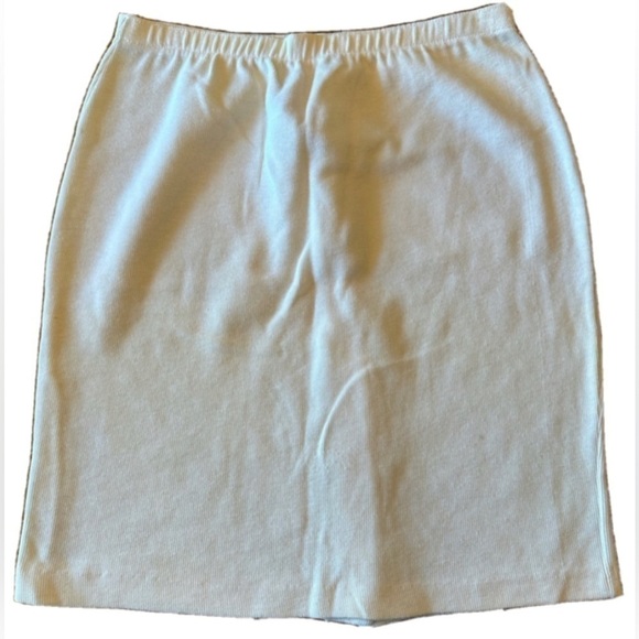 Joe‎ Benbassett Women’s Skirt Size Medium - Cream - Picture 4 of 4